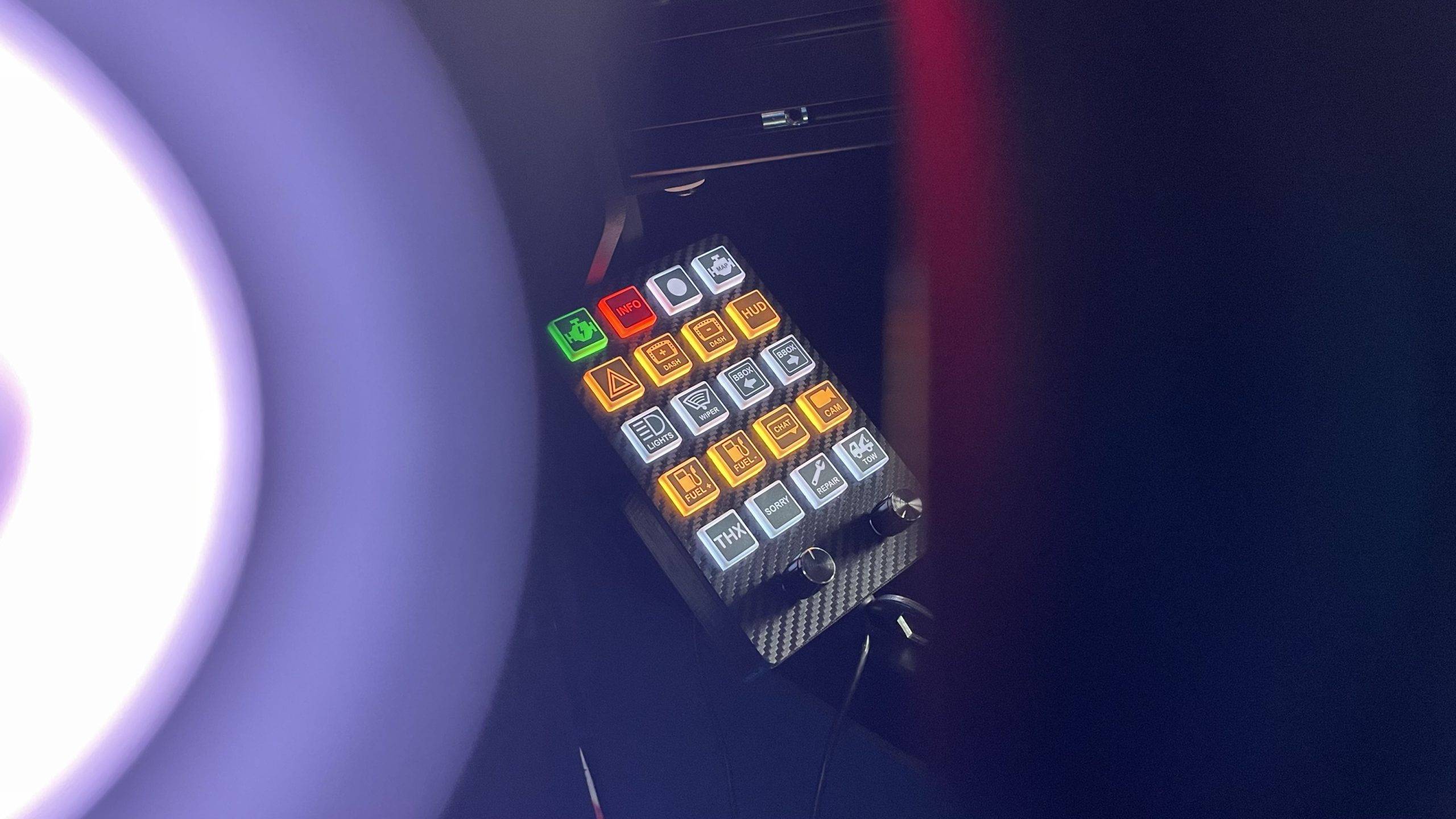</noscript>Box One Racing X1 Button Box Review: Ultieme Controle