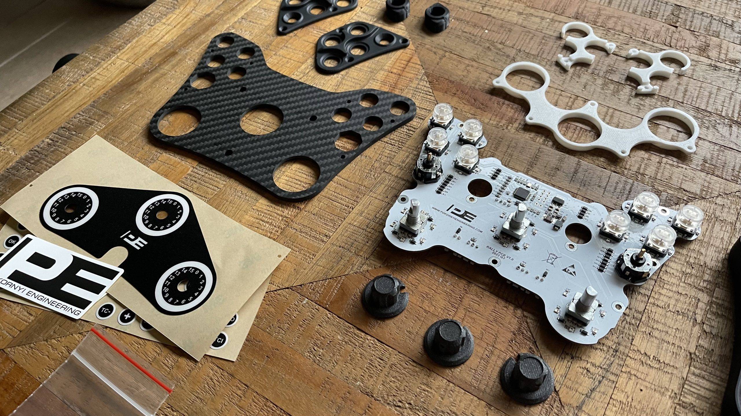 Ik Heb De Pokornyi Engineering Rally Button Box Gebouwd: Dit Is Hoe!
