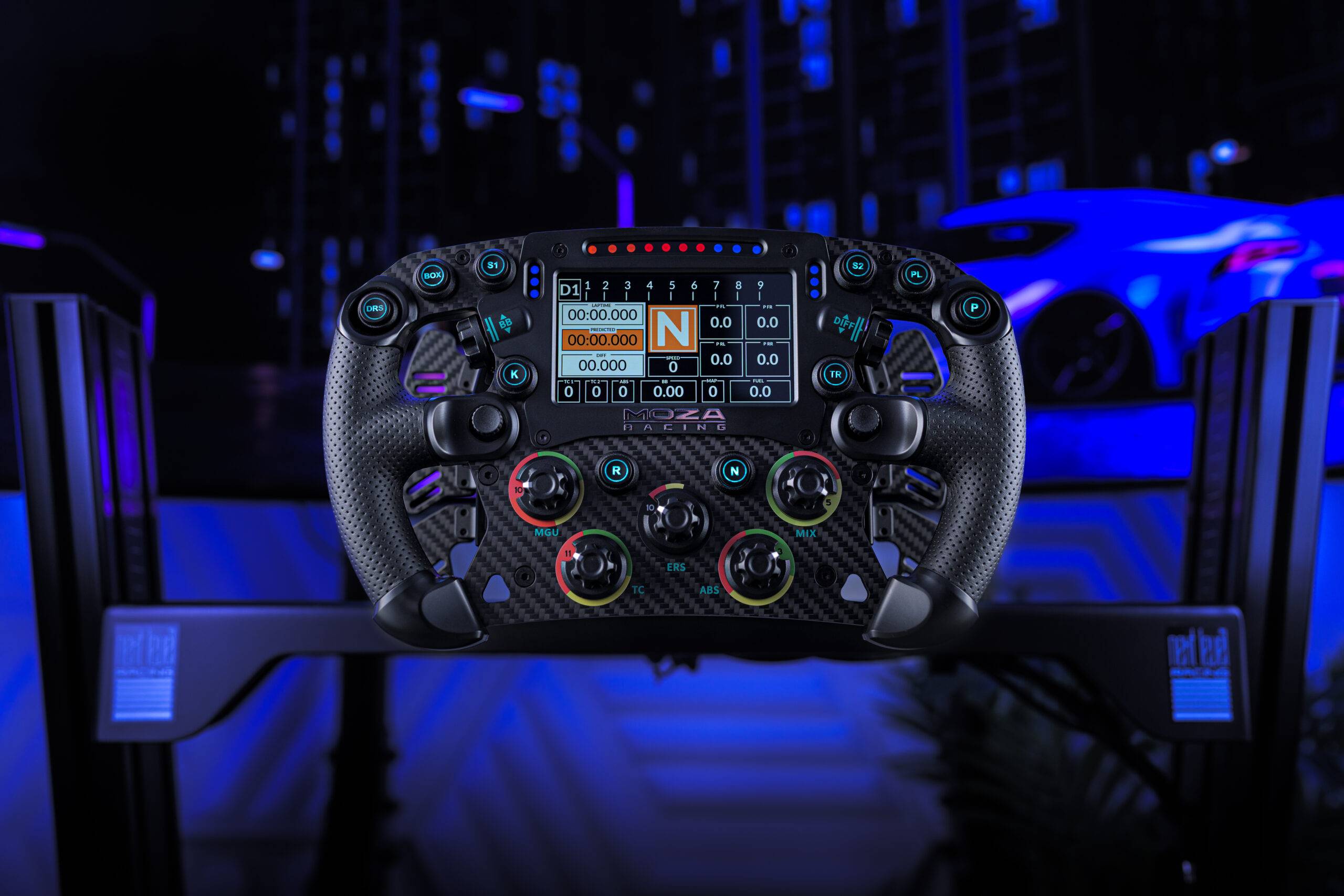 </noscript>MOZA Racing Lanceert FSR2 Formula Wheel en CM2 Dash